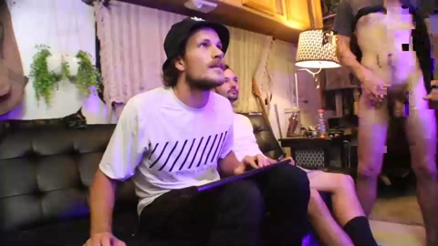 hollandhousestudios  03-08-2022